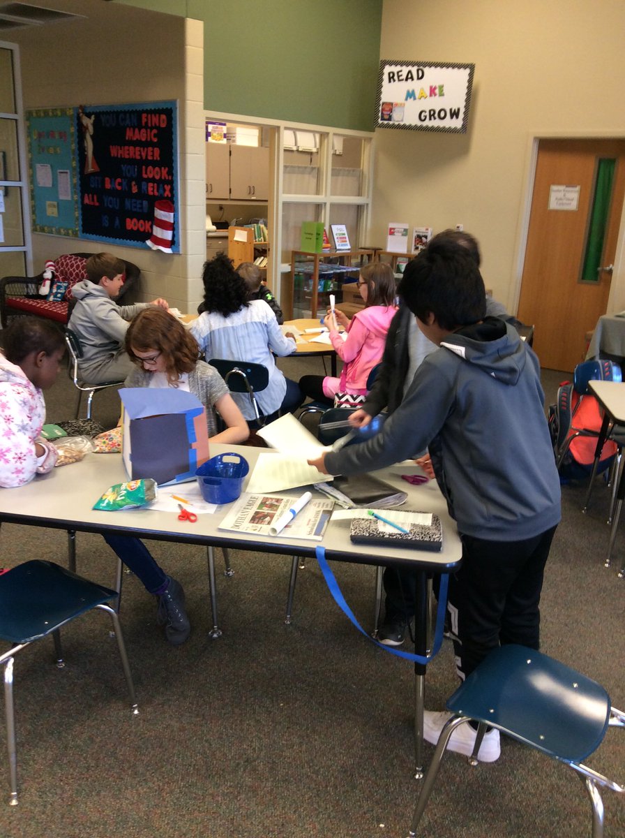 FiReNfRecKlez's tweet photo. Integrating ALCS.5.20-22, allow messy inquiry, student-centered, engaged DOK 4 LEARNING Maker Space @_HESLibrary https://t.co/9qpryConmX