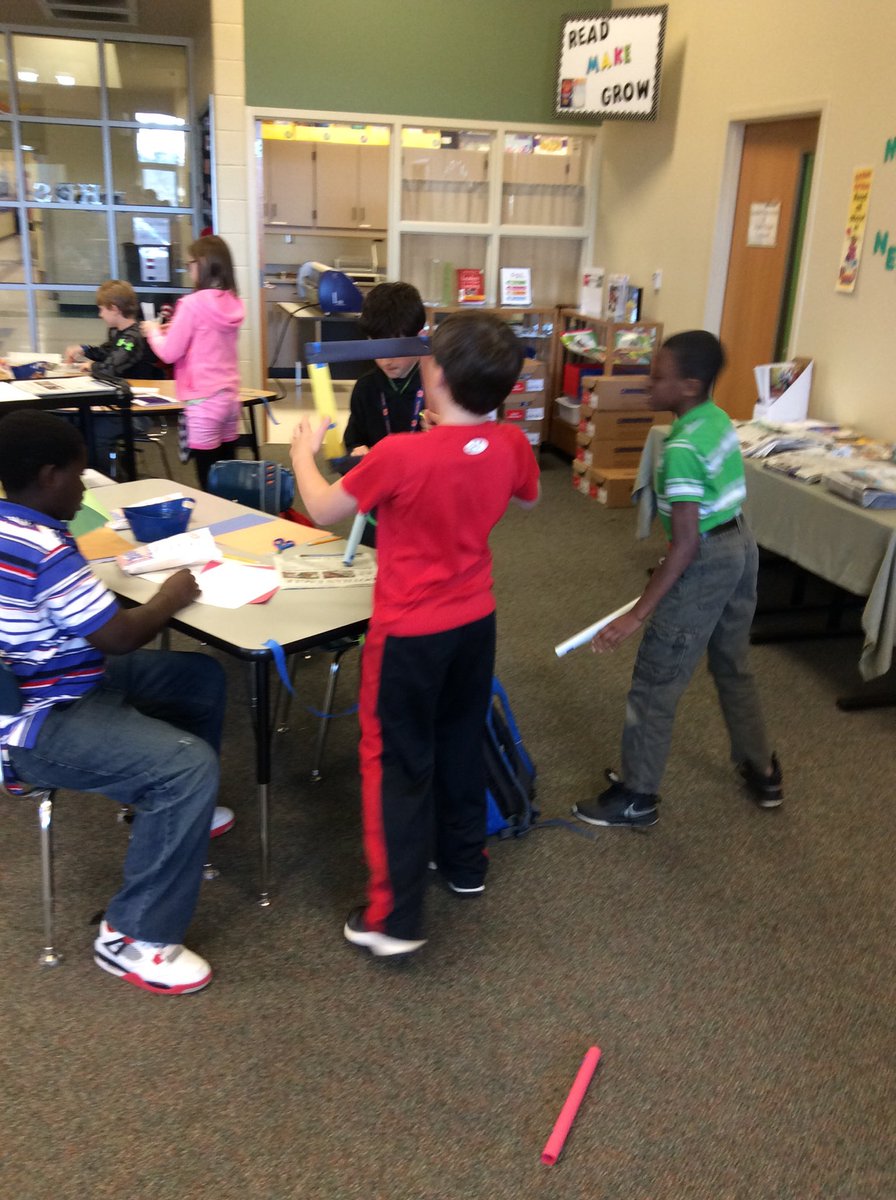 FiReNfRecKlez's tweet photo. Integrating ALCS.5.20-22, allow messy inquiry, student-centered, engaged DOK 4 LEARNING Maker Space @_HESLibrary https://t.co/9qpryConmX