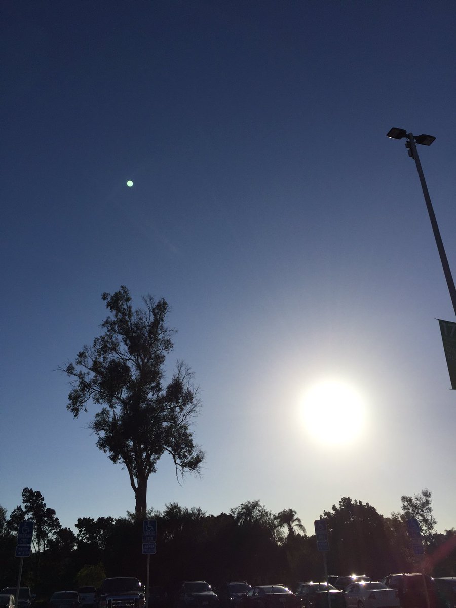 reilly3000's tweet photo. @JarFrank I must say San Diego doesn't suck. https://t.co/MTehg0EOfa