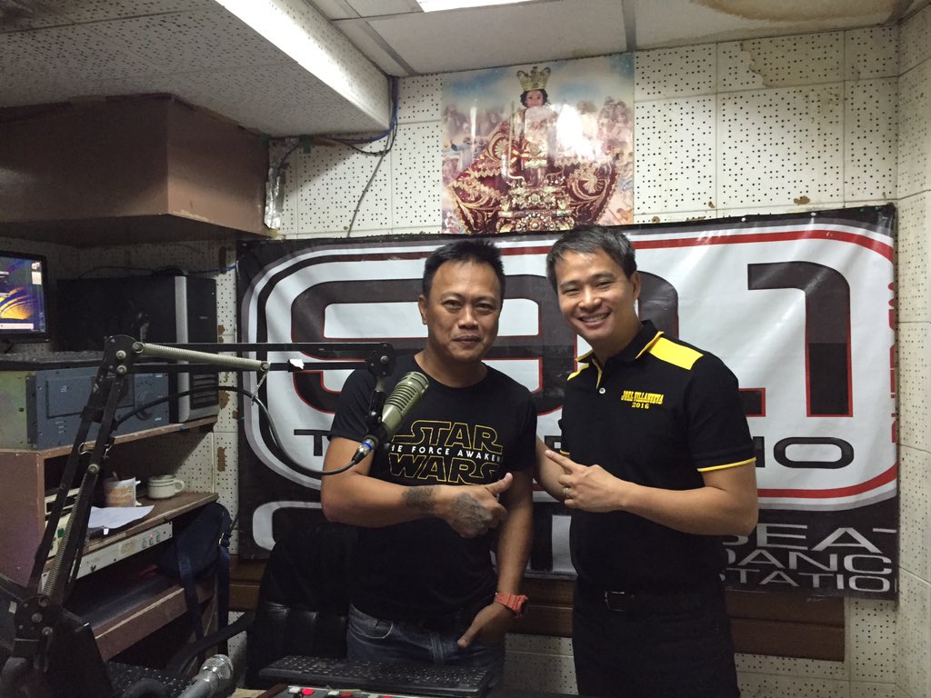 senatorjoelv's tweet photo. Good morning Tagbilaran. Pls stay tuned 91. 1 DYTR FM with DJ Noel. #masayangpagbabago https://t.co/hpUiJ17TN8