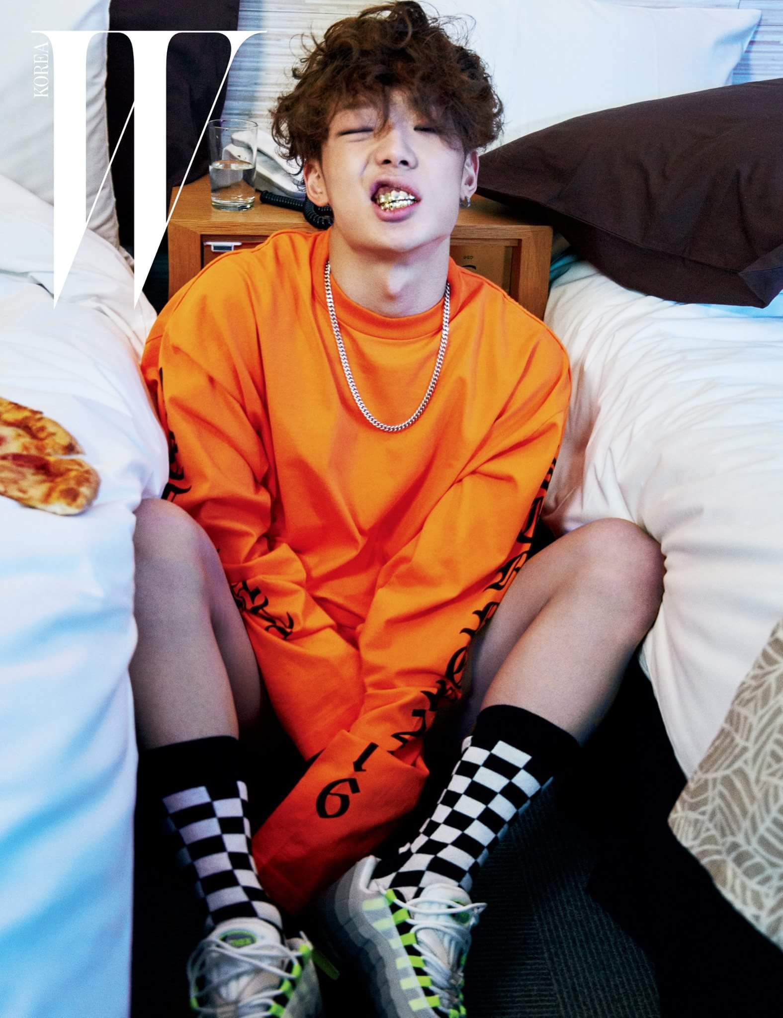 iKON BOBBY 写真集 CbnsTfhUEAAshk9.jpg:large