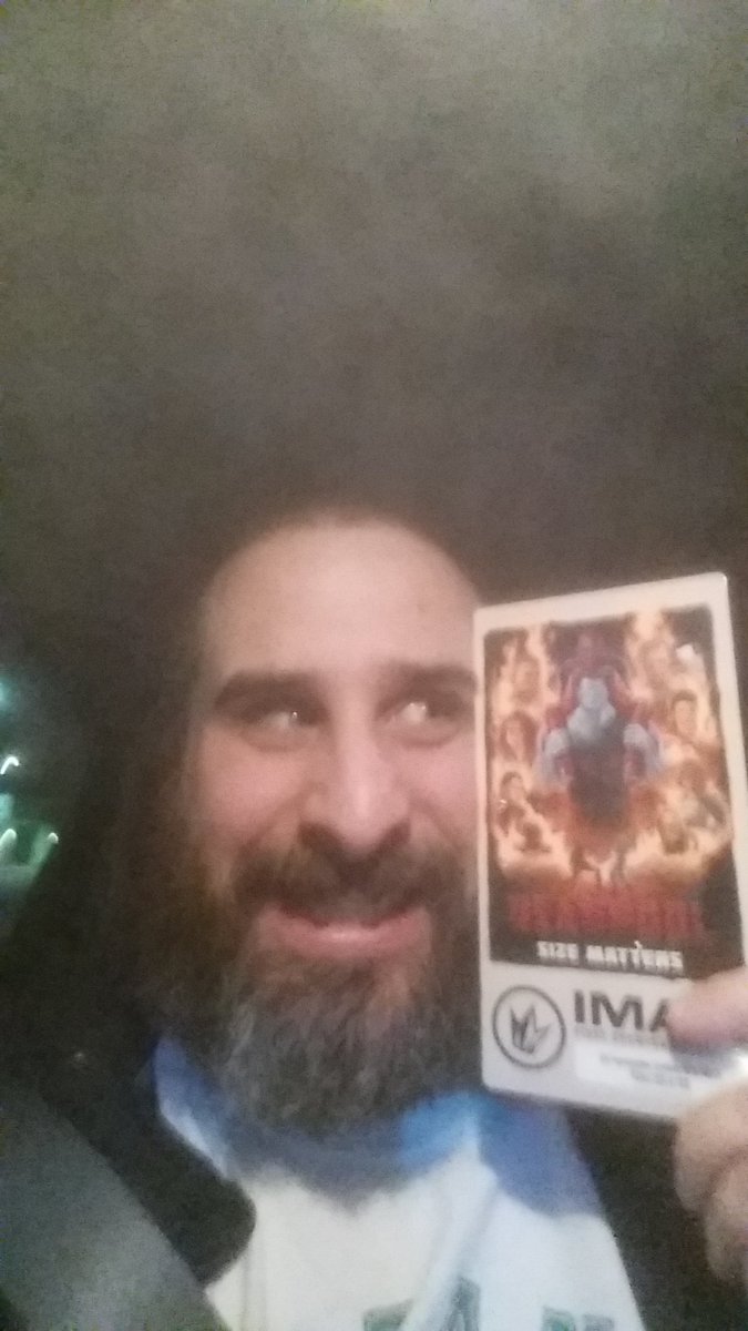 EatYourFatFace's tweet photo. Forgot to do this opening night!  @RegalMovies #imaxdeadpool https://t.co/xlCOAo01XD