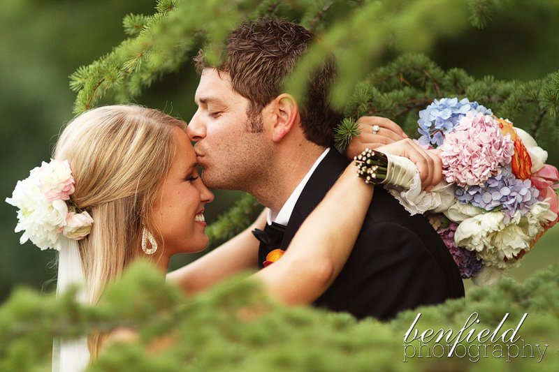 15 acres of beautifully wooded and open pasture is available for your ceremony at Pratt Place Barn #LoveIsInTheAir