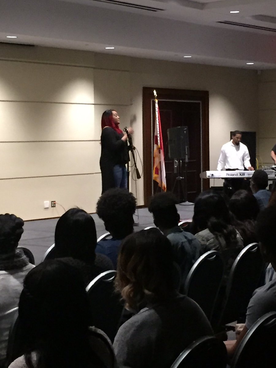 OMSAUSA's tweet photo. @AASA_USA talent show in the @usastudentctr. #centerofitall https://t.co/8Iyuh2BtCj