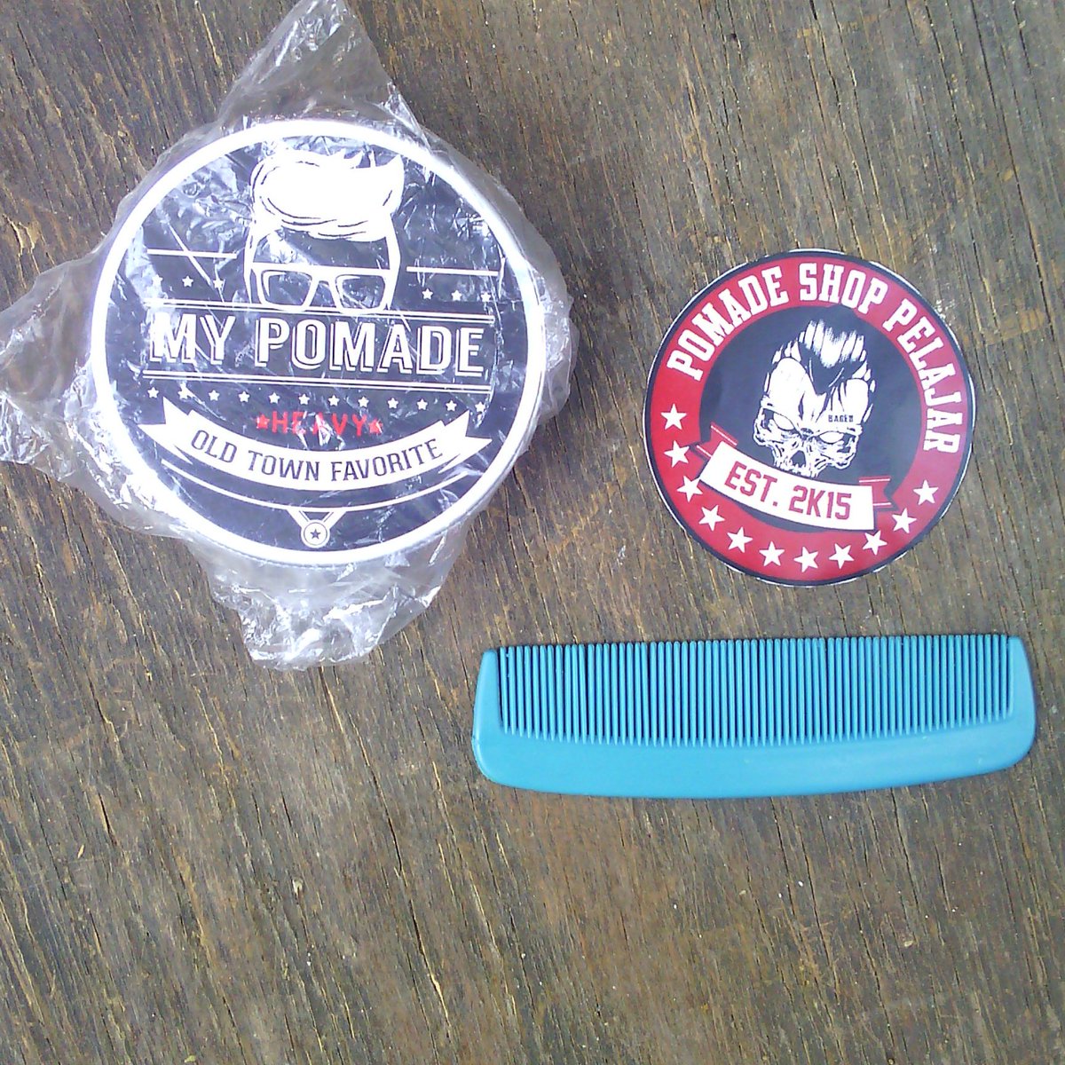 MY POMADE Heavy
idr:60.000
#PomadeShopPelajar
