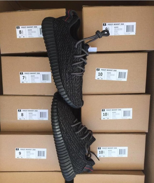 JViseter's tweet image. Yeezy 350 Boost # sneakersflight.net/authentic-adid…