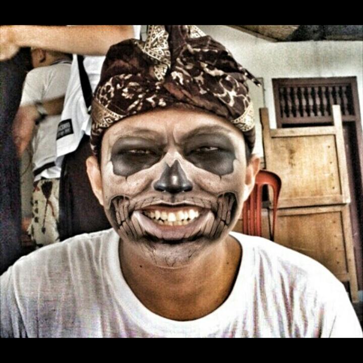 arxandika's tweet photo. Rahajeng rahina galungan dan kuningan https://t.co/jh5vedLDw8
