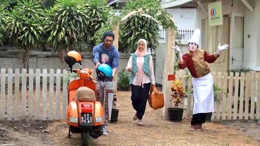 Yuk habisin weekend dgn nonton <a href="/FILM_Indonesia/">FILM_Indonesia</a> brg keluarga. Film TALAK 3 juga masih ada lho, biar weekendnya seru!!