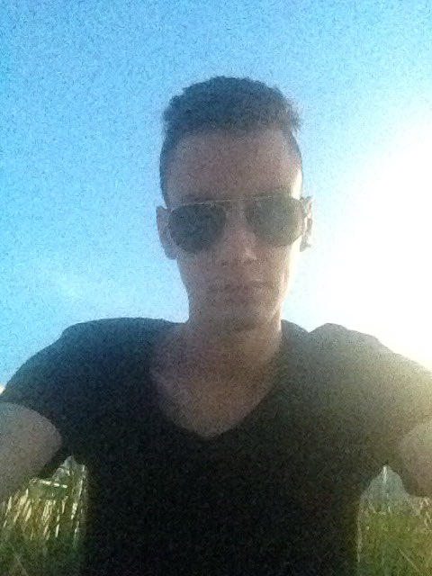 DemianGarda's tweet photo. !! Brake Time !! #brake #work #chillinout #chillinatwork #lazy ๐๐๐ https://t.co/26dILlZixk