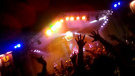 charlizeeeeeee_'s tweet photo. CHROMA MUSIC FESTπππ @PerpetualLP #UPHCHROMA2016 #UPHWeek2016 #ChromaMusicFestival #Chroma2016 https://t.co/2D8NCodCIg