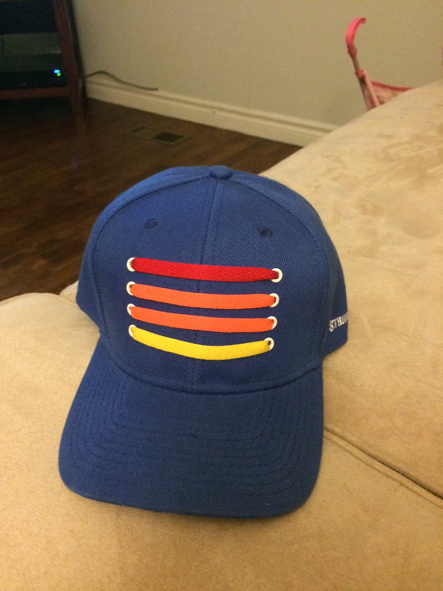 akdoust's tweet photo. My hat looks empty. It's needs autographs from the @thestrumbellas tomorrow @GMCentre #SadHat #sharpie #signMe https://t.co/scqhwoS0SF