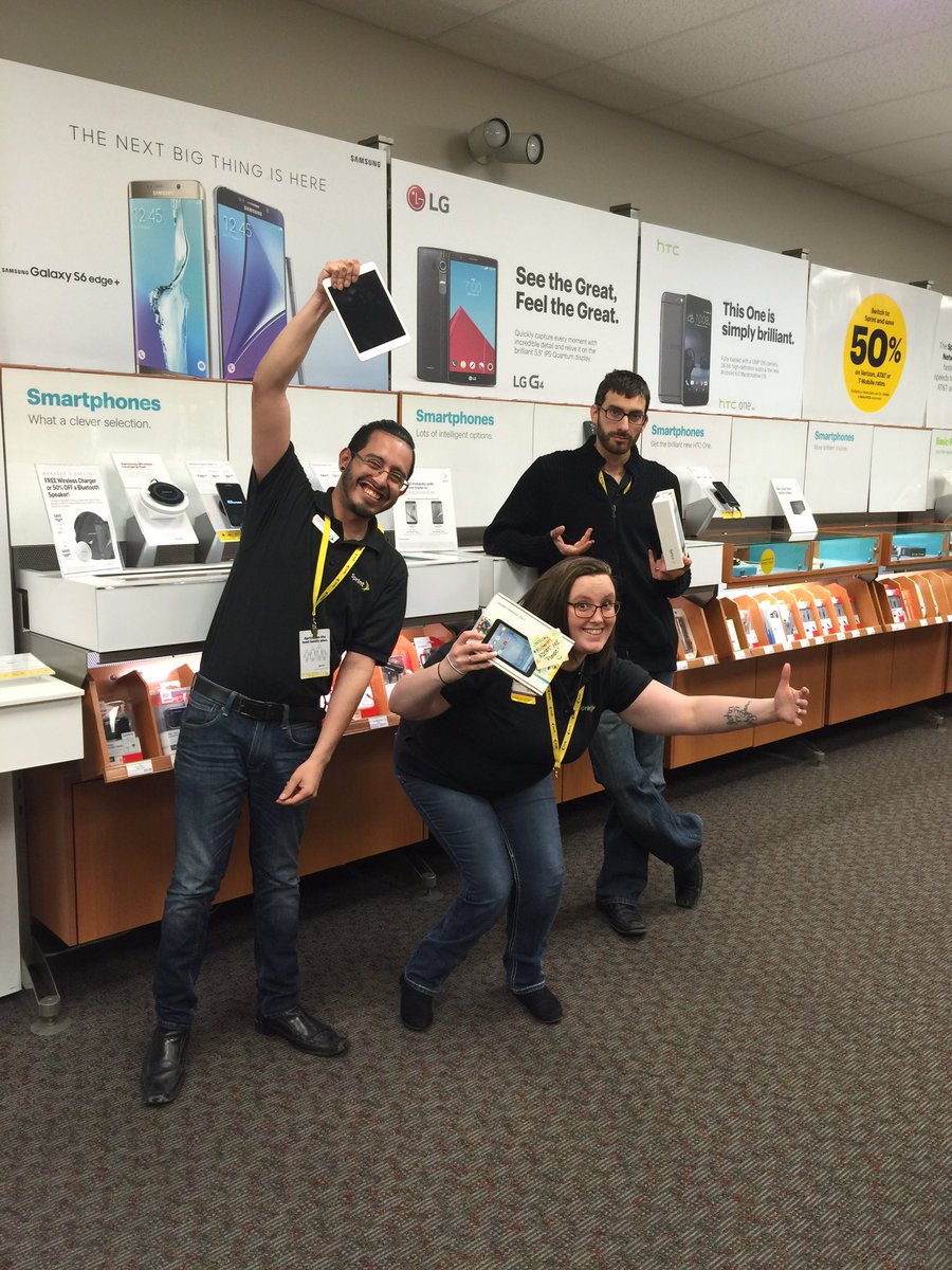 WLSALstore's tweet photo. Staff carrying around tablets until they sell them today paid off with 4 EP sales in one day @WL_WIT @PlainsRD https://t.co/y0R1Zxyhcr