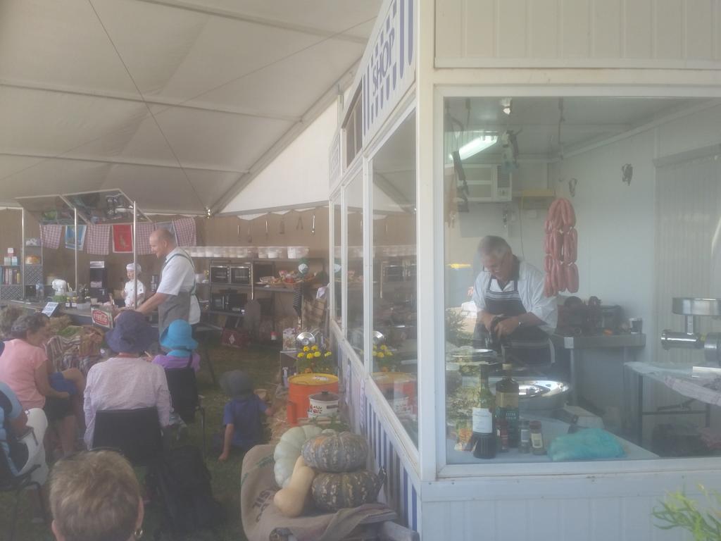 CellarPlus's tweet photo. #meat #butcherydemostration and much to see with #agricultural products and our stand #seymourshow @artisansbottega https://t.co/sj37p0Bv0T