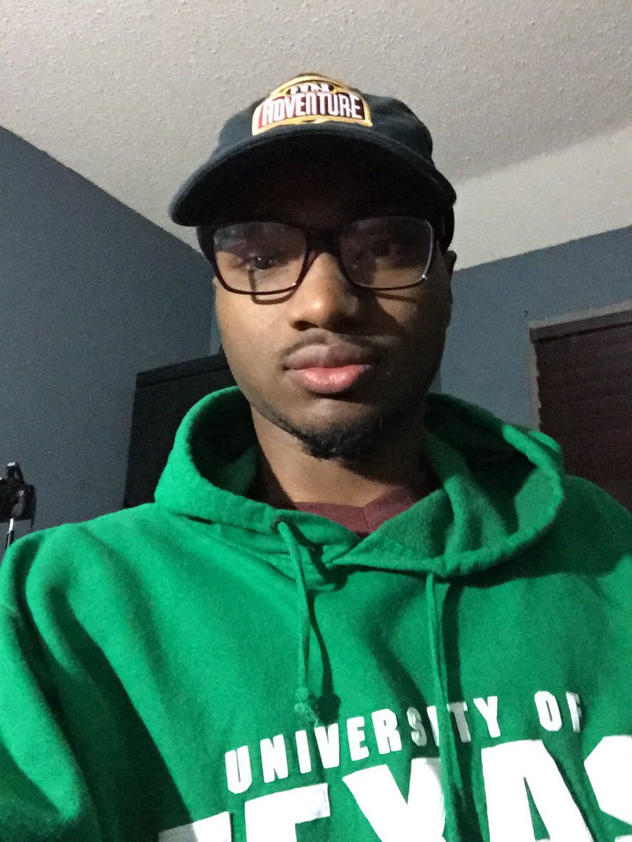 VictorPopeJr's tweet photo. Get u a guy that can do all three https://t.co/hDVQFoJSn9