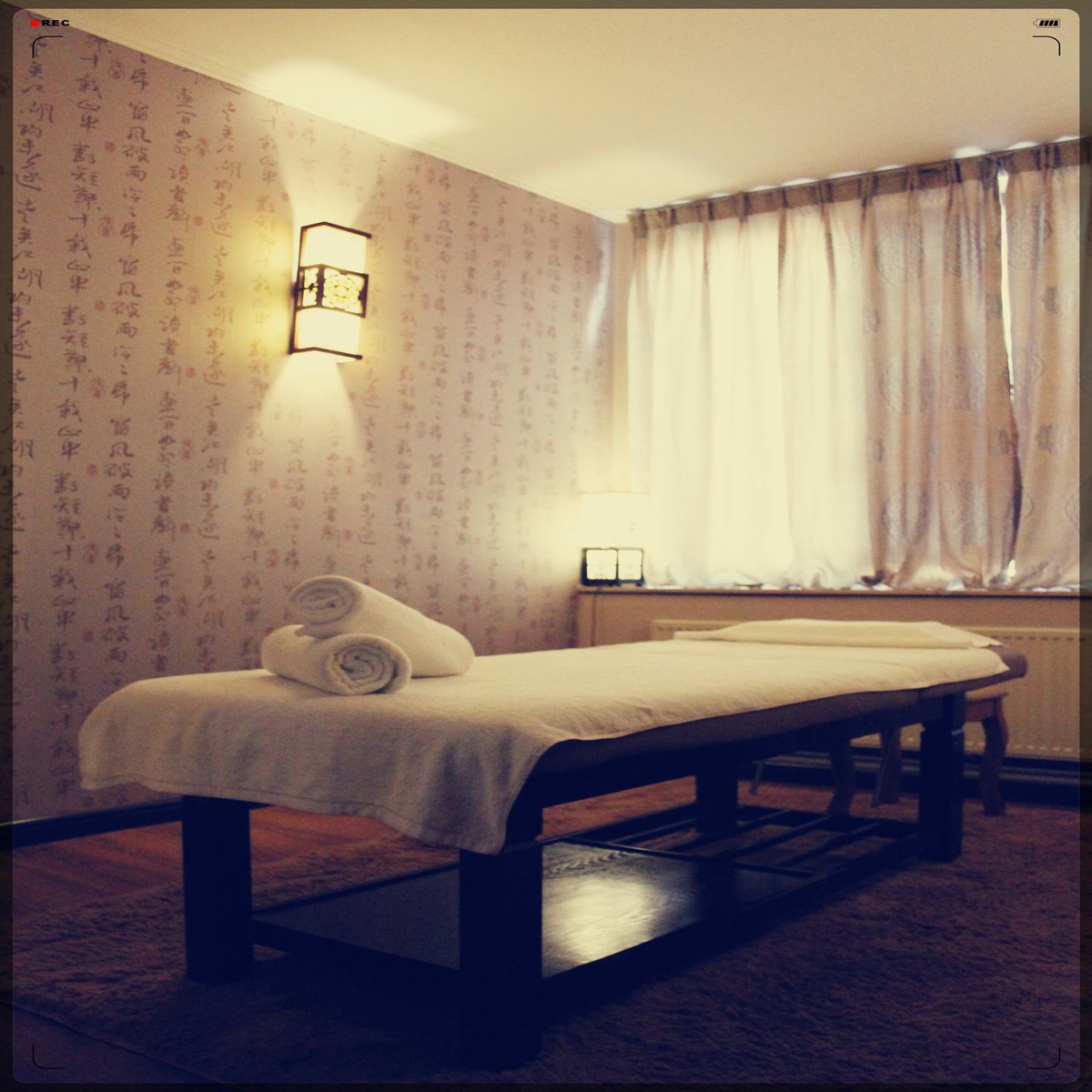 Medi_Chine's tweet image. Vos pieds n'eu peuvent plus apres des heures de shopping?
Venez essayer notre massage des pieds , un vrai bien fait!