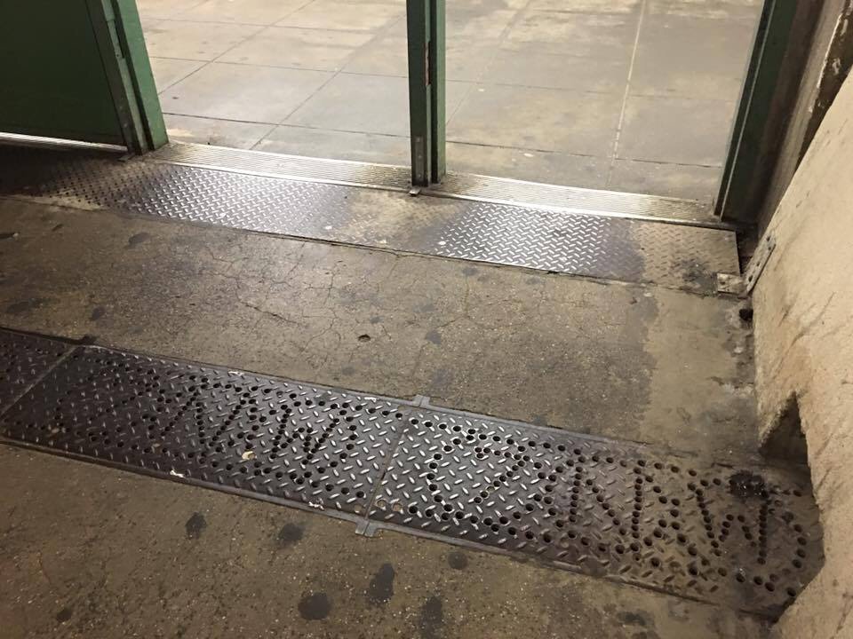 gregmocker's tweet image. #Wtrain returns for  #MTA Second Av Subway opening via.pix11.com/MvViU @pix11news How about other grand plans?