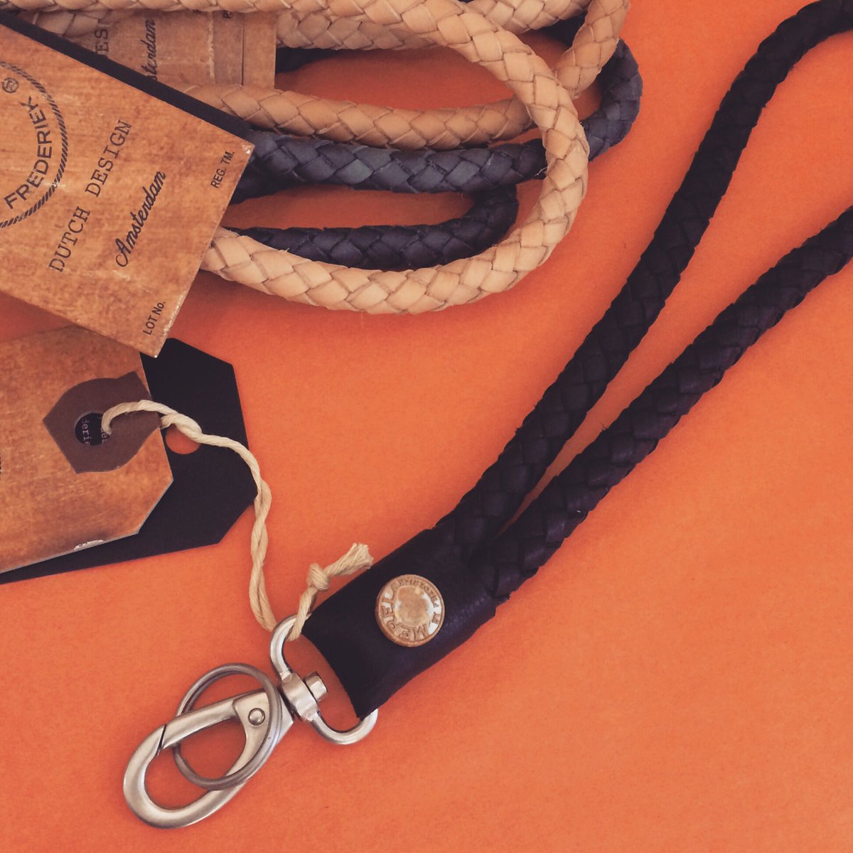 EvelineClous's tweet photo. Top keycord van Merel by Frederiek in 4 kleuren... Bij Lots of Leuks #lotsofleuks #haarlem #keycord #stoer https://t.co/sV1V2fQDa9