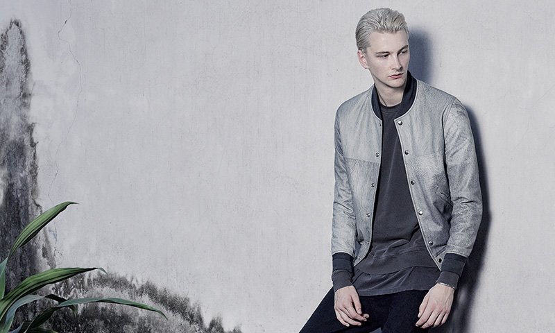 John Elliott Continues to Master Relaxed Premium Menswear for SS16 dlvr.it/KYfL5y