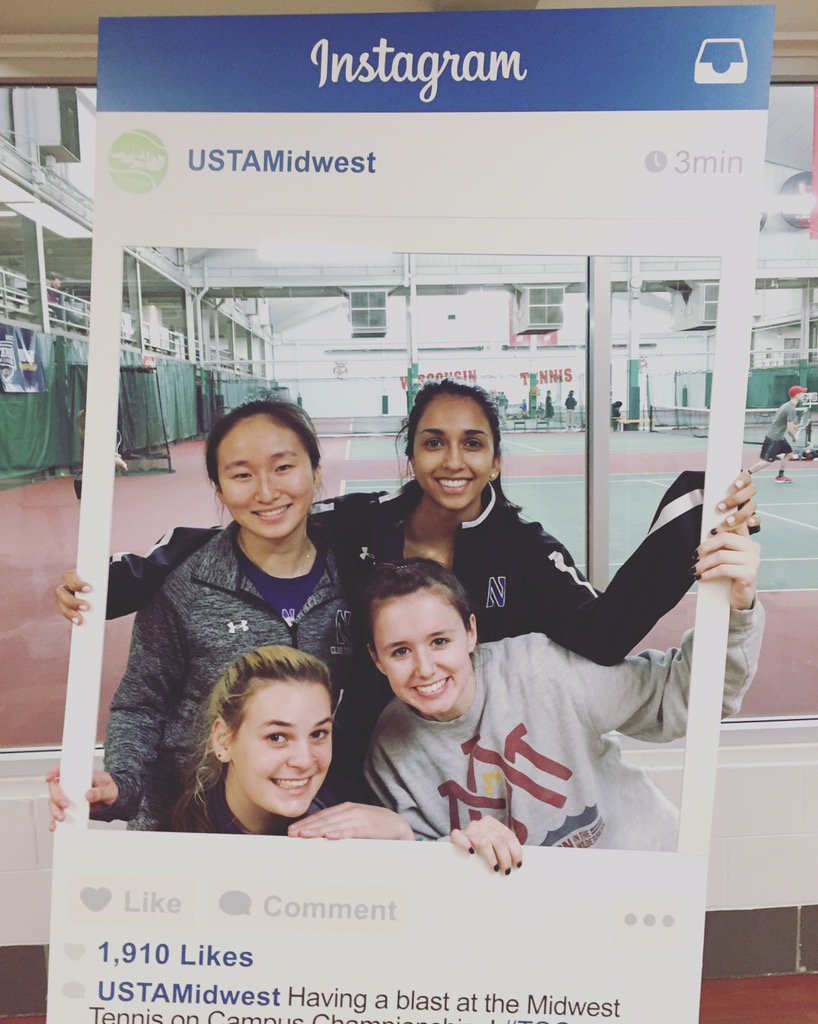 NUClubTennis's tweet photo. Ladies leave yo' men at home ✌🏻️

(aka ditch them to take a cute pic)
#TOCsectionals @MidwestTOC https://t.co/2CUZFQmQwI