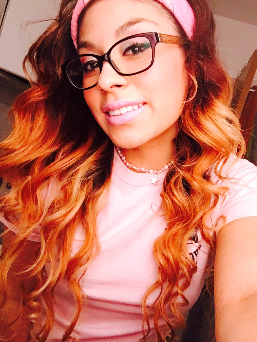 PunkThugg's tweet image. #letstext ??