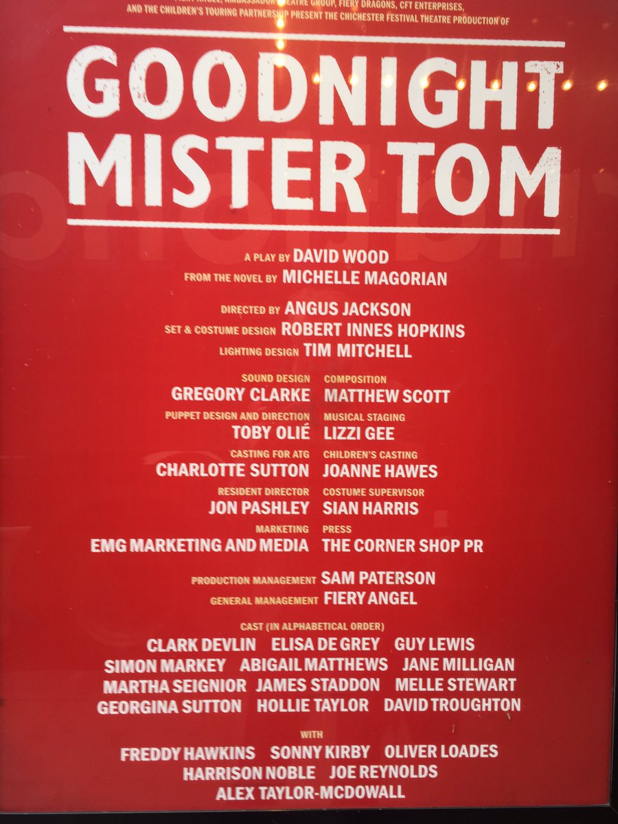 Walking past #DukeofYorkTheatre and who do I see? Bloody Mary herself, <a href="/taylorhollie/">Hollie Taylor</a>! #GoodnightMisterTom