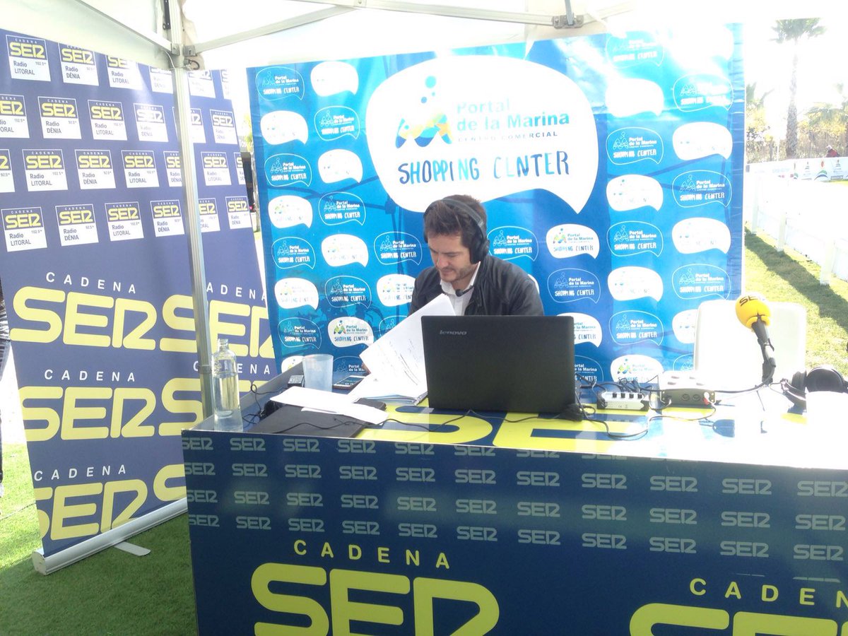 metolivanova's tweet photo. Today's special La Ser Denia radio broadcast from #SpringMET16-Hoy tenemos en directo a @RadioDeniaSER en el MET. https://t.co/ifI8cW8zDf