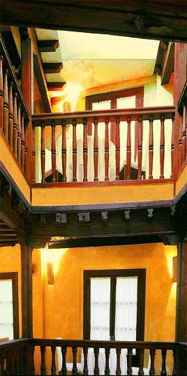 spanish_wl's tweet photo. ¿En #Toledo el fin de semana? #Locum es uno de los restaurantes que más cuidan el vino https://t.co/HnsENB7YAS https://t.co/A4F3qKPDVT