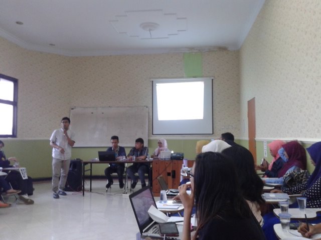 NOW, Pemaparan dan Q&amp;A UKMO FESSENDEN