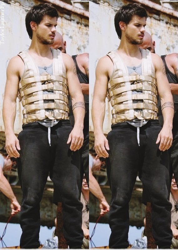is taylor lautner bisexual pictur big tits teacher booty sex site