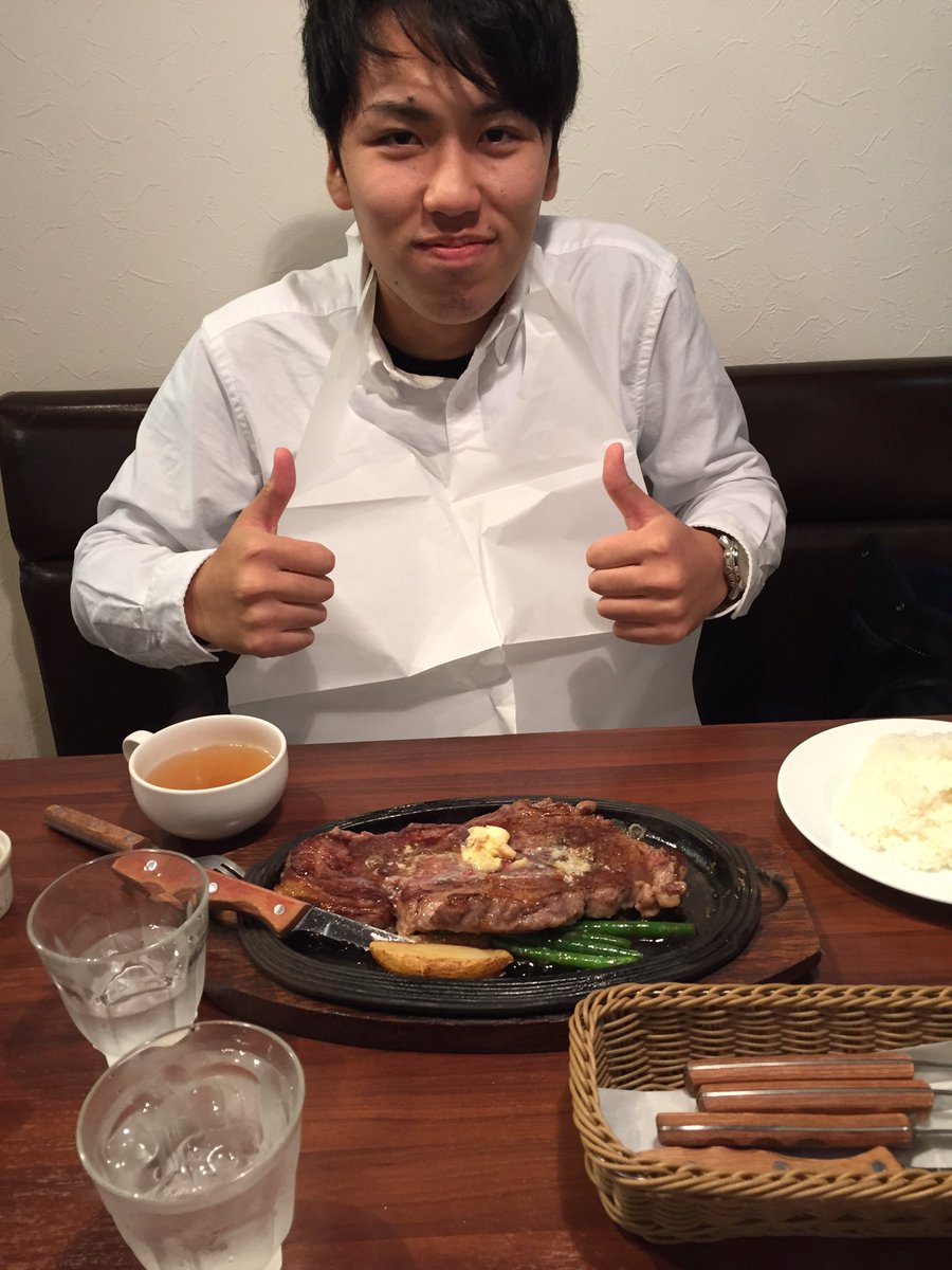 1997kentaro's tweet photo. 商学部待ってろ https://t.co/mbsShjvcwK