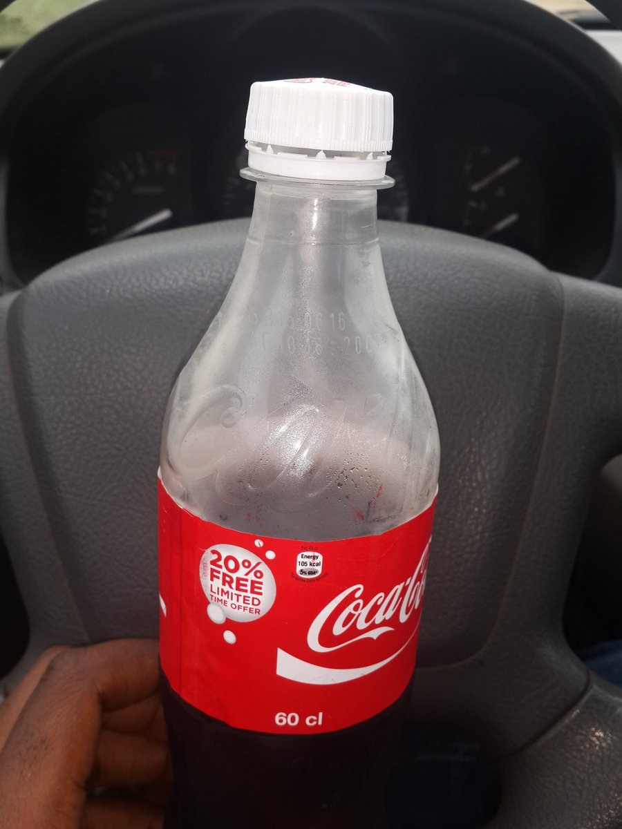 JGM2k10's tweet image. My favourite drink now comes in 60cl wawwwuuuuu!!!! @CocaCola #lifeelixir