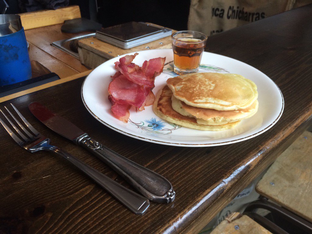 KitchenAtNo35's tweet photo. Yum! Pancakes with maple syrup and bacon. Available today until 2 or before if we run out! X. https://t.co/5ECimZdq4s