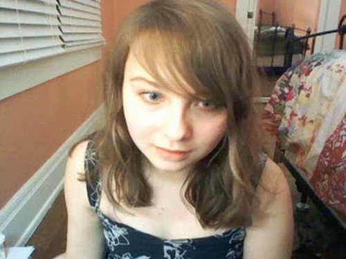 alyssascott0's tweet photo. I was up super early today, so I decided to turn on my webcam &amp; meet some new people @ https://t.co/wMYe2jj2Q4 https://t.co/delSC6MAU9