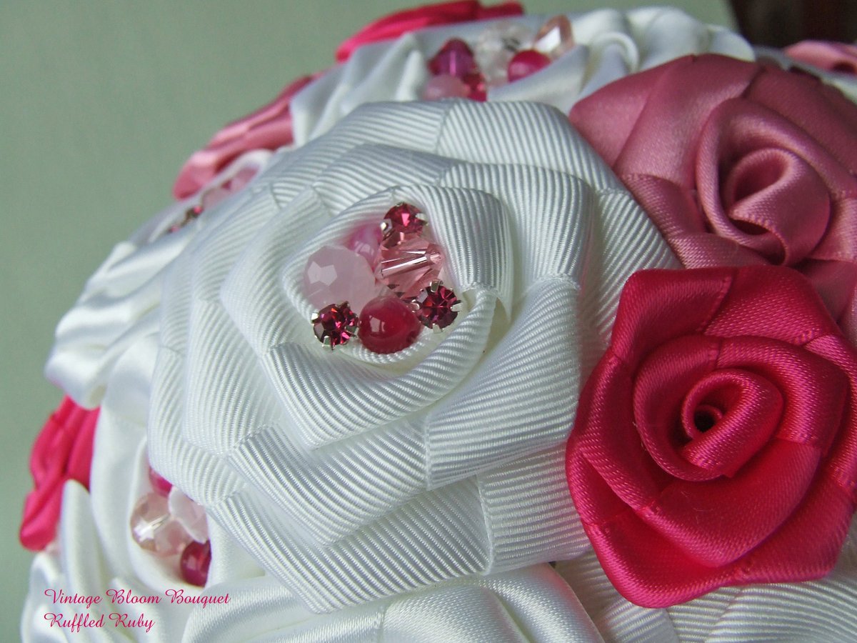 RuffledRuby's tweet photo. The #bride requested NO BROOCHES so we embellished her #bouquet with handsewn beads &amp; crystals in shades of pink https://t.co/ouitTpR8Zy