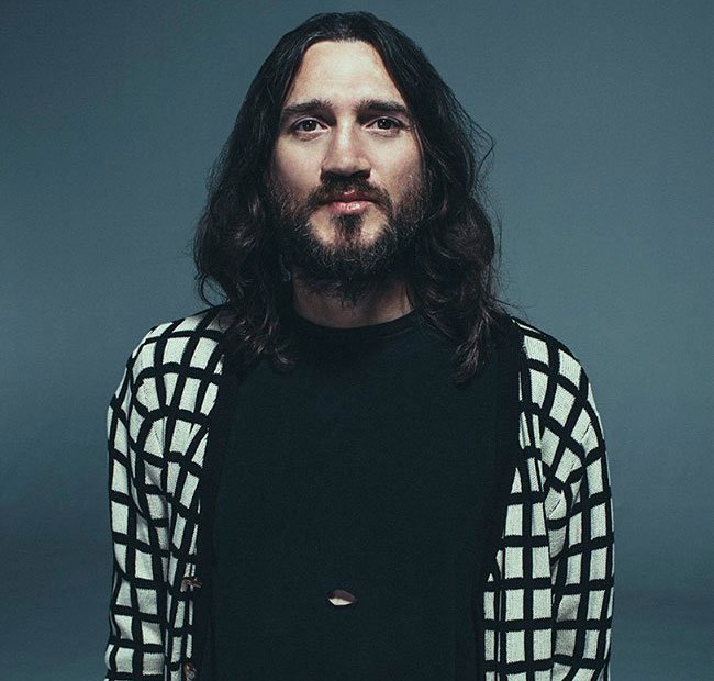 John Frusciante rilis album mini karena hal ini? bit.ly/1SAfzLU