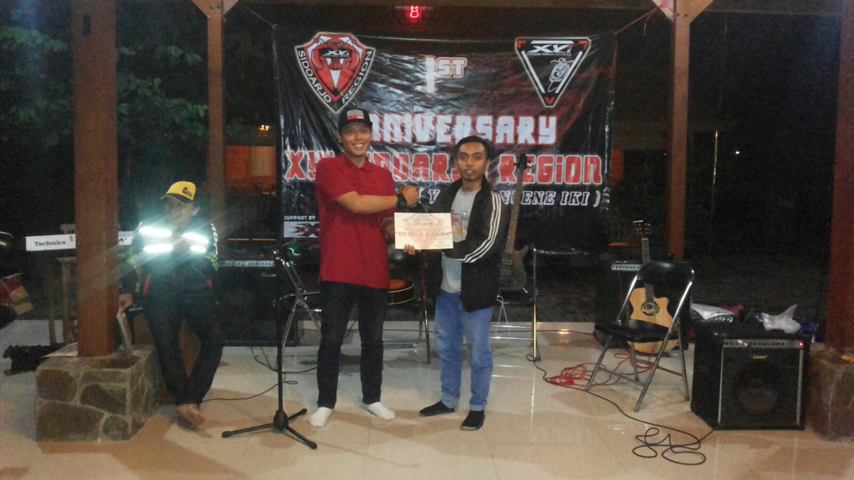 Selamat 1st anniversary buat @xyi_sidoarjo semoga makin joooss.. ;D #dhulursaklawase #xridersyamahaindonesia
