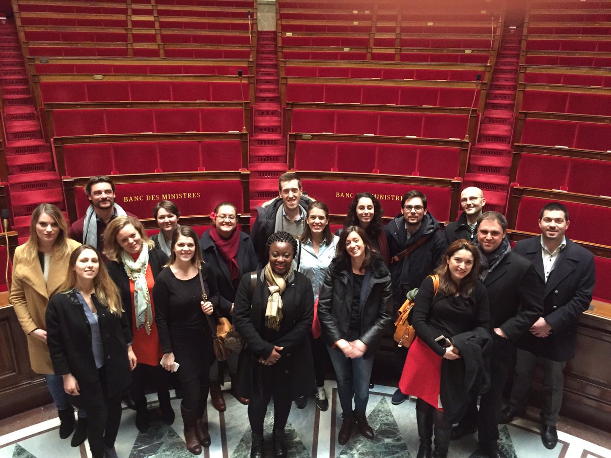 Bons baisers de l'<a href="/AssembleeNat/">Assemblée nationale</a>, avec la Commission #ErasmusEntrepreneurs ! 😊 #impact #engagementcitoyen
