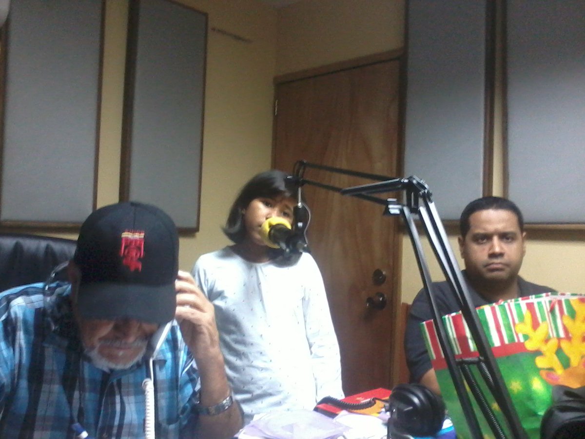 NuestraFM909's tweet photo. Parte del Primer programa #TodoLoNuestro ☝ de #HectorBenjamin 👤
por @NuestraFM909 🐎 Sab (4pm) https://t.co/nspHmFUZ3L