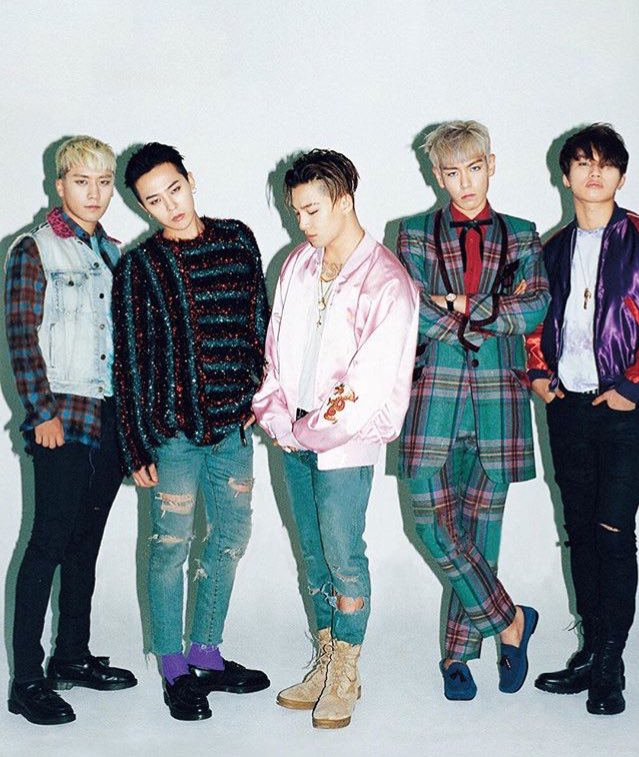 HisMonsta's tweet photo. #UntilWhenever #VipPride #BIGBANG #Kings 💛👑✨ https://t.co/sIM5cXf7IT