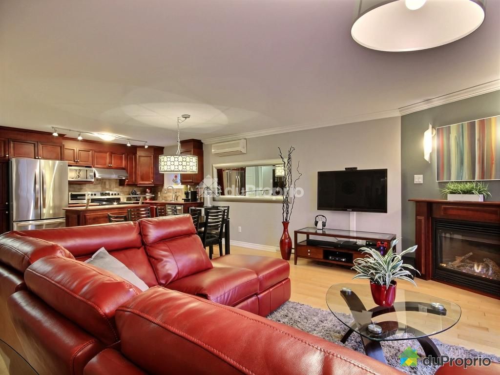 Condo à vendre dans le plus beau quartier : Ville-Émard! Près du métro Monk, à voir! bit.ly/24hwbw6