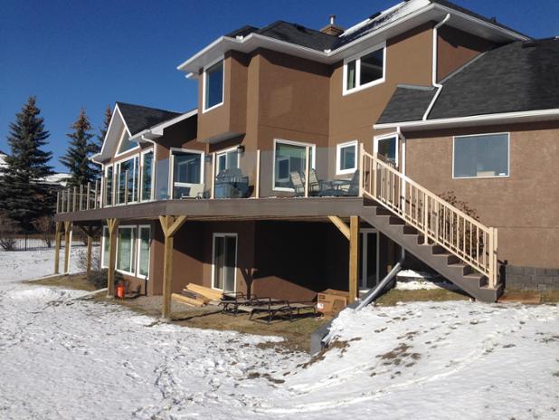 MavsContracting's tweet photo. Spingbank project we finished just at the start of winter. #wolf #deck #decking #yyc #calgary #mavscontracting https://t.co/REkHtyMEOm