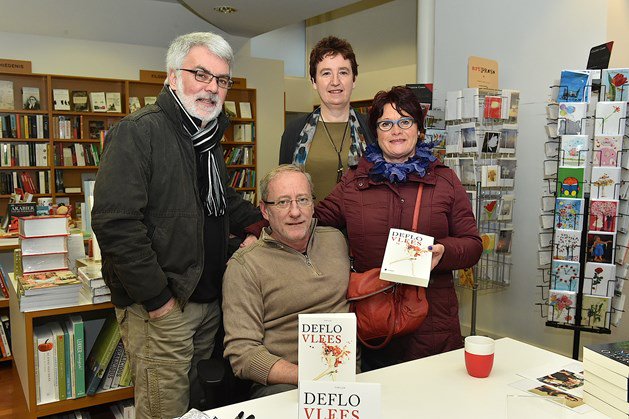 HubertDeMeulder's tweet image. 'Vlees' is weer voltreffer voor #Mechelse misdaadauteur #Luc #Deflo gva.be/cnt/bllde_0214… via @gva