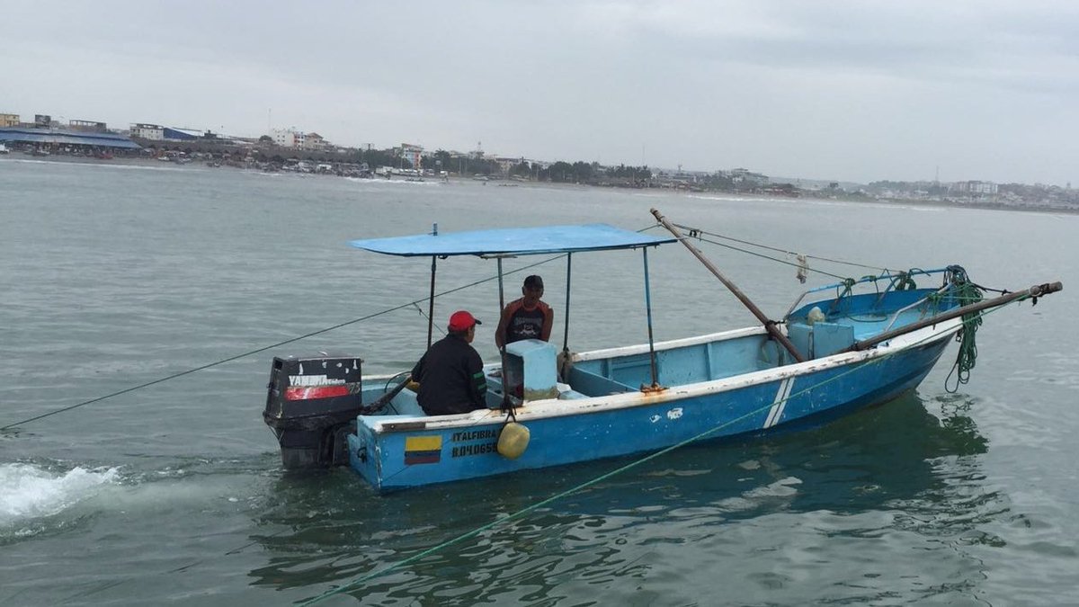 #MAGAP decomisa arte de pesca #changa en Playita Mía #Manta  por no tener autorización #ControlPesquero  #PescaEc
