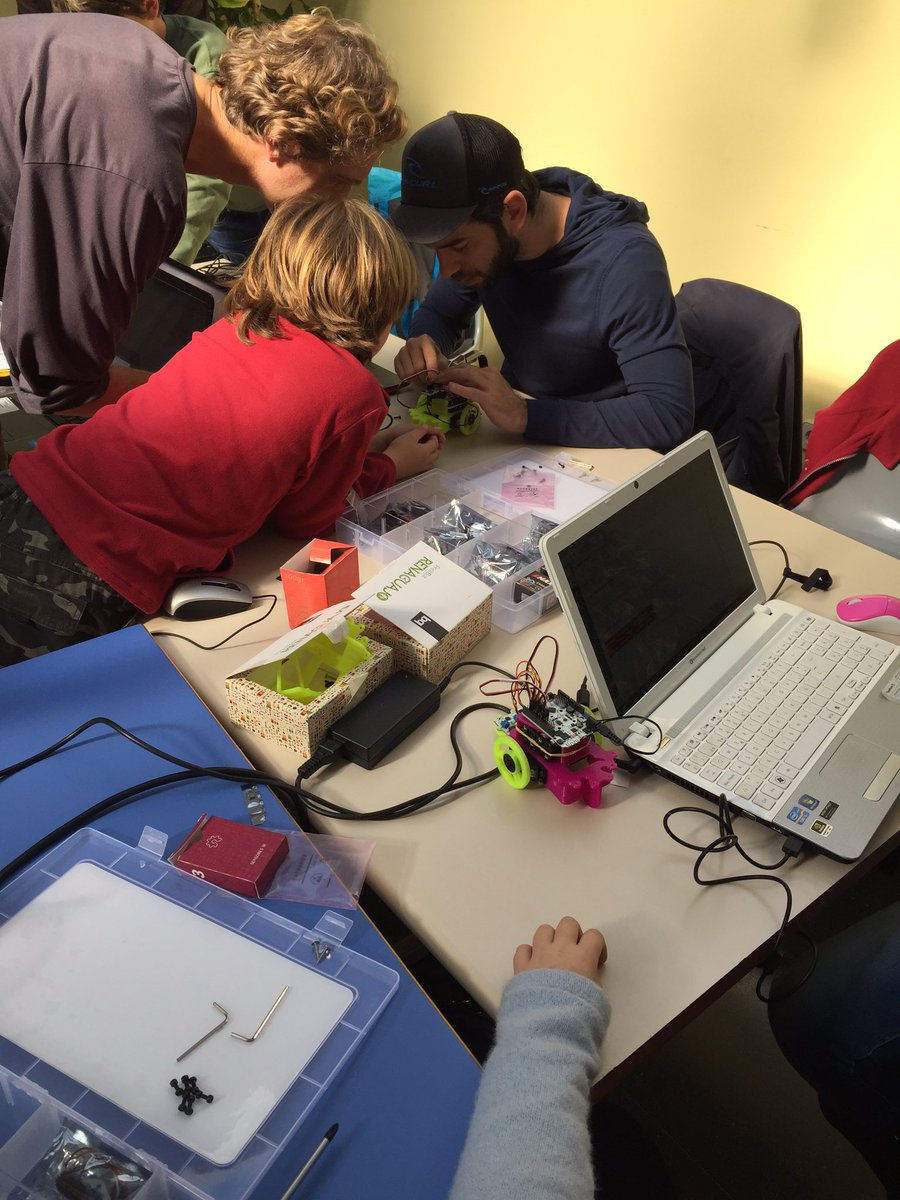 coderdojomj's tweet image. Renacuajooooos! 🐸🐸🐸 @HugoMatGom #coderdojomajadahonda
