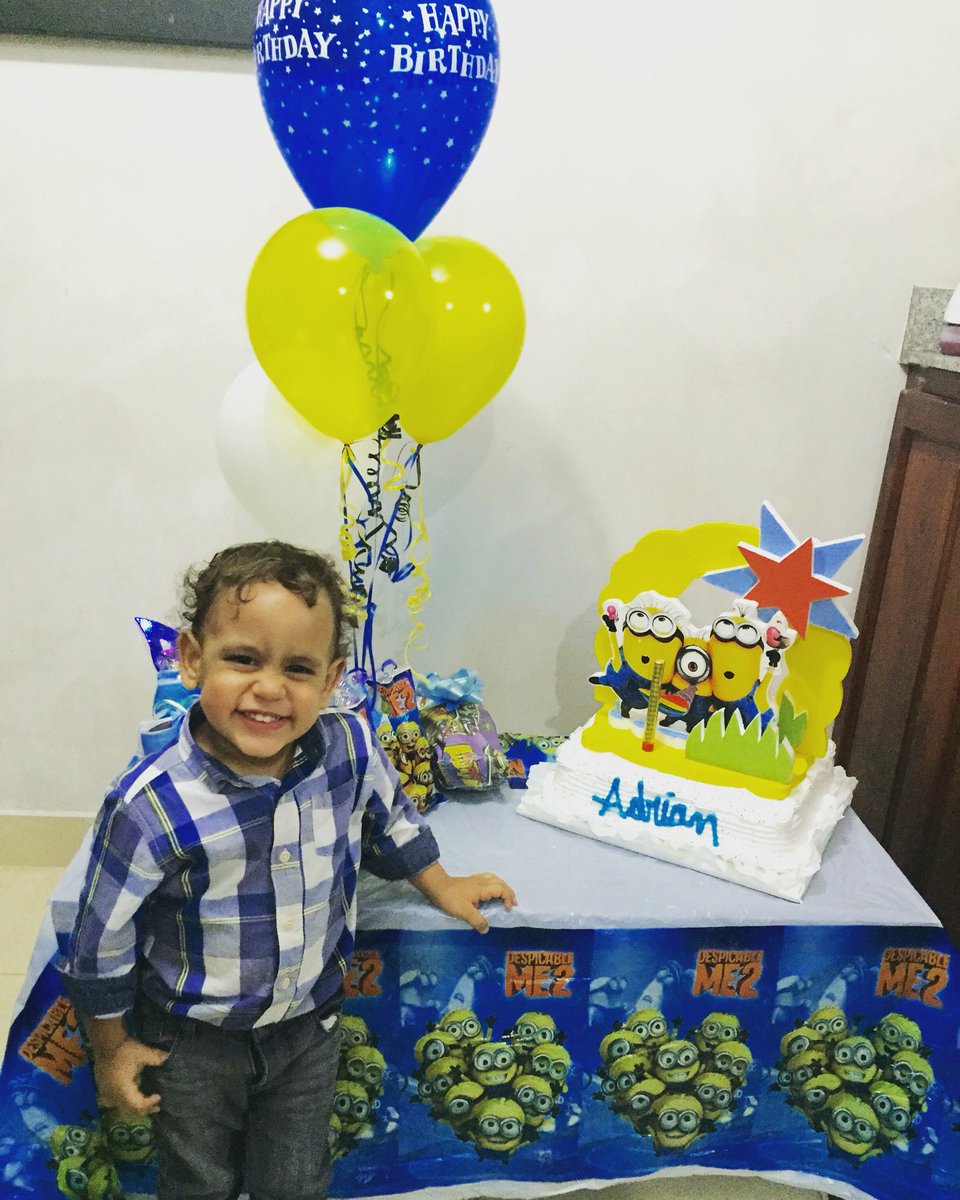 katherineimm's tweet photo. 2 añitos bien gozados, feliz cumple mi príncipe, mi #babyAdrian 🎉🎈🎂💙 https://t.co/dNwD8uQFbX