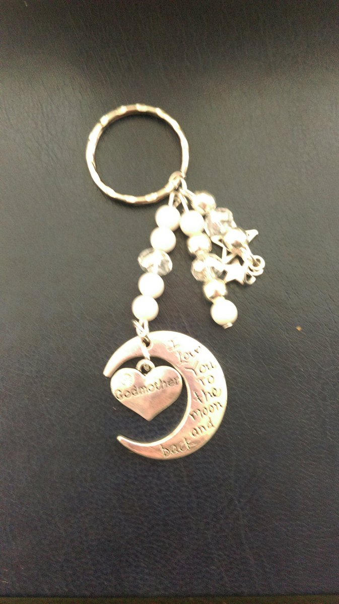 InspiredAlice's tweet photo. 3 beautiful keyrings ready for their new homes #I love u to the moon and back https://t.co/ZmCtECT8od