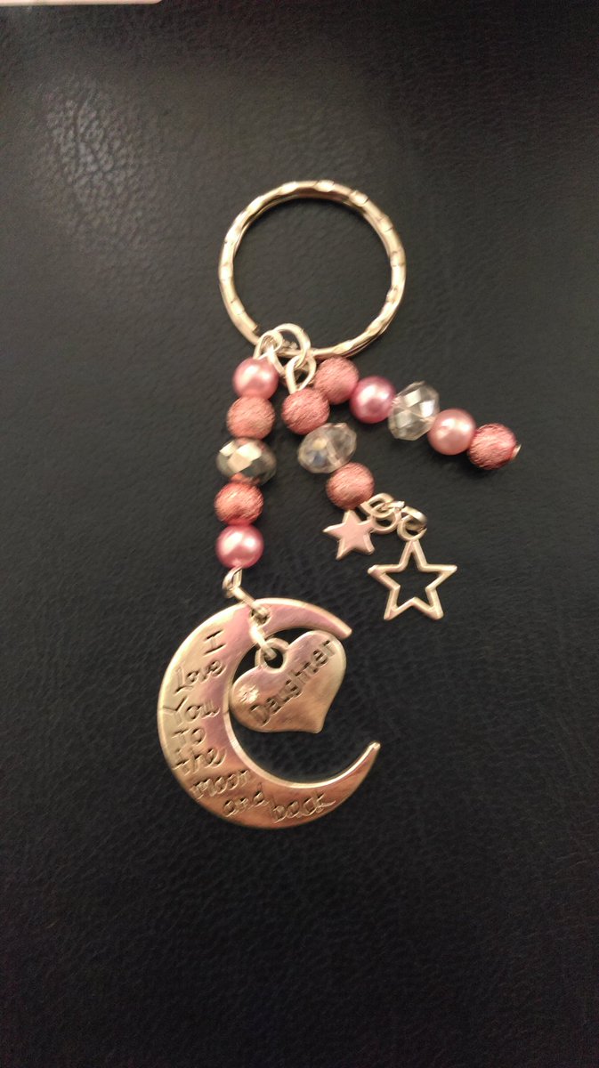 InspiredAlice's tweet photo. 3 beautiful keyrings ready for their new homes #I love u to the moon and back https://t.co/ZmCtECT8od