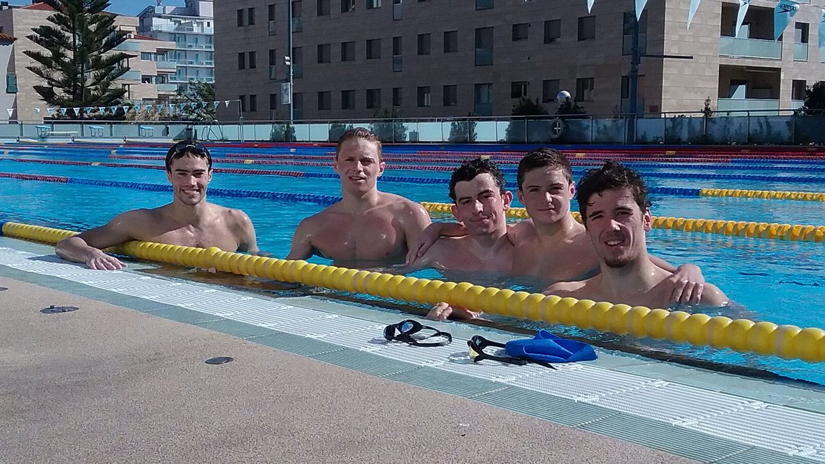 Petite photo à la fin de l'entraînement ce matin à Calella #GrenobleNatation