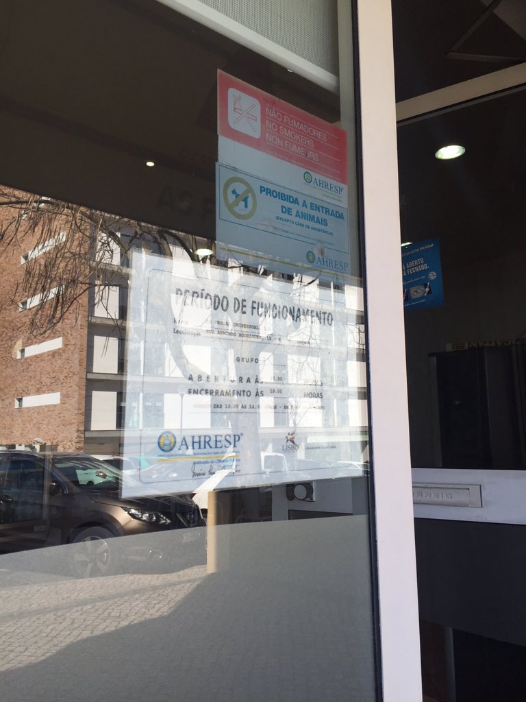 chefpedromendes's tweet photo. Pergunto-me o que passa na cabeça dos agentes de restauração que nos recebem-clientes-com falta de vontade e rudeza https://t.co/coP2a3enTV