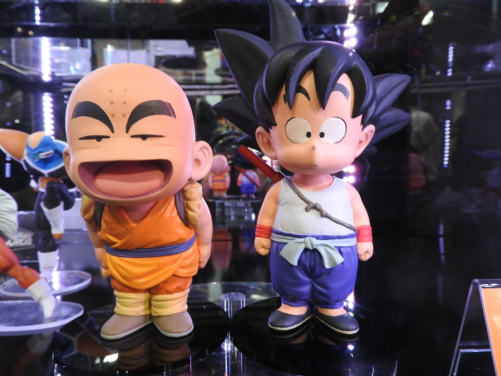 記念品ストアー Ff外とか気にしない派 ドラゴンボールの初期キャラクターフィギュアがズラリ やっぱり始めの鳥山明さんの悟空とか最高 スーパーサイヤ人からつまらなくなりましたからね バンプレストブースより Jpepo16会場から T Co